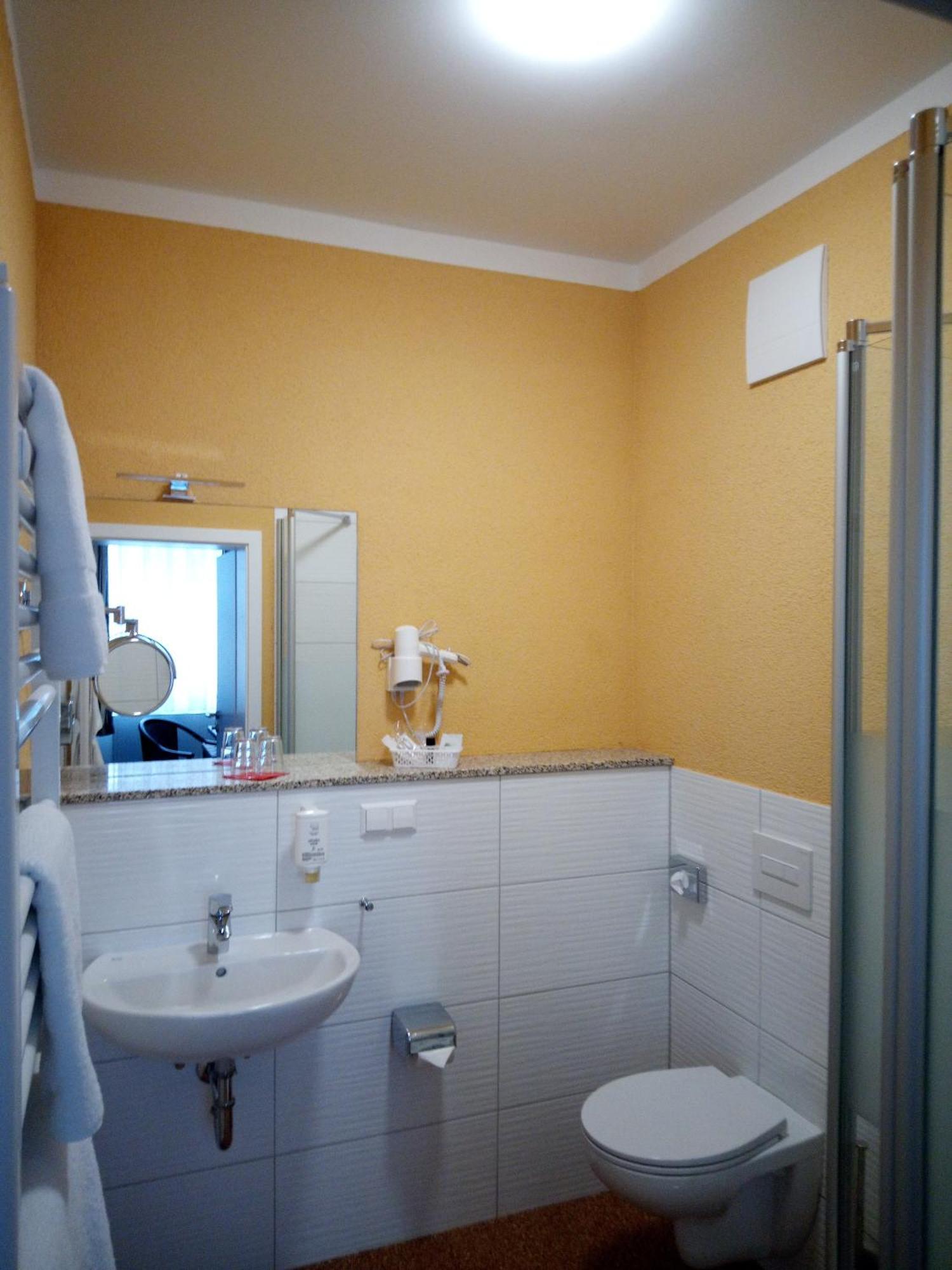 Hotel Zur Kulturweberei フィンスターヴァルデ 部屋 写真